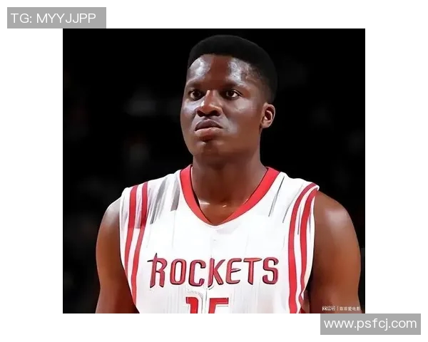 克林特卡佩拉：从新秀到NBA明星的成长之路与影响力分析